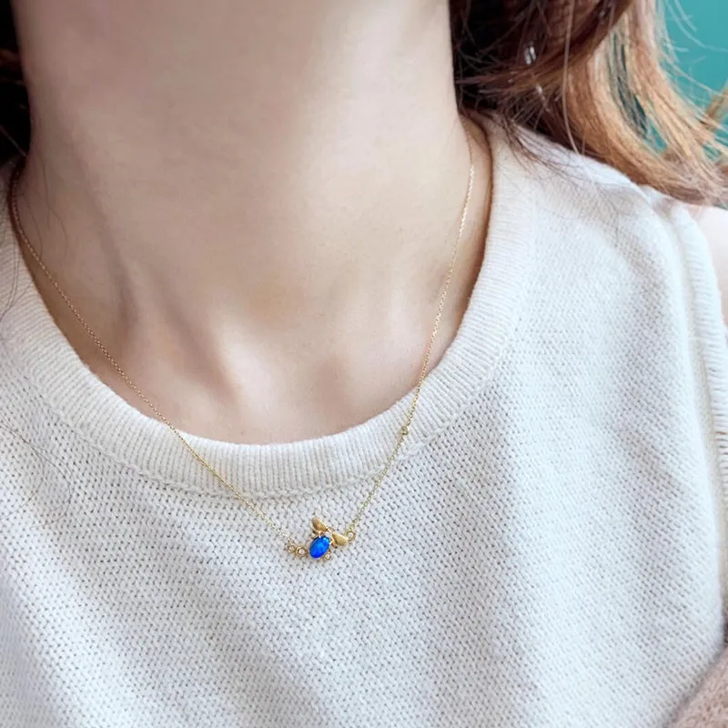 18K Gold 0.08ct Natural Opal Diamond Bee Shape Necklace 18"