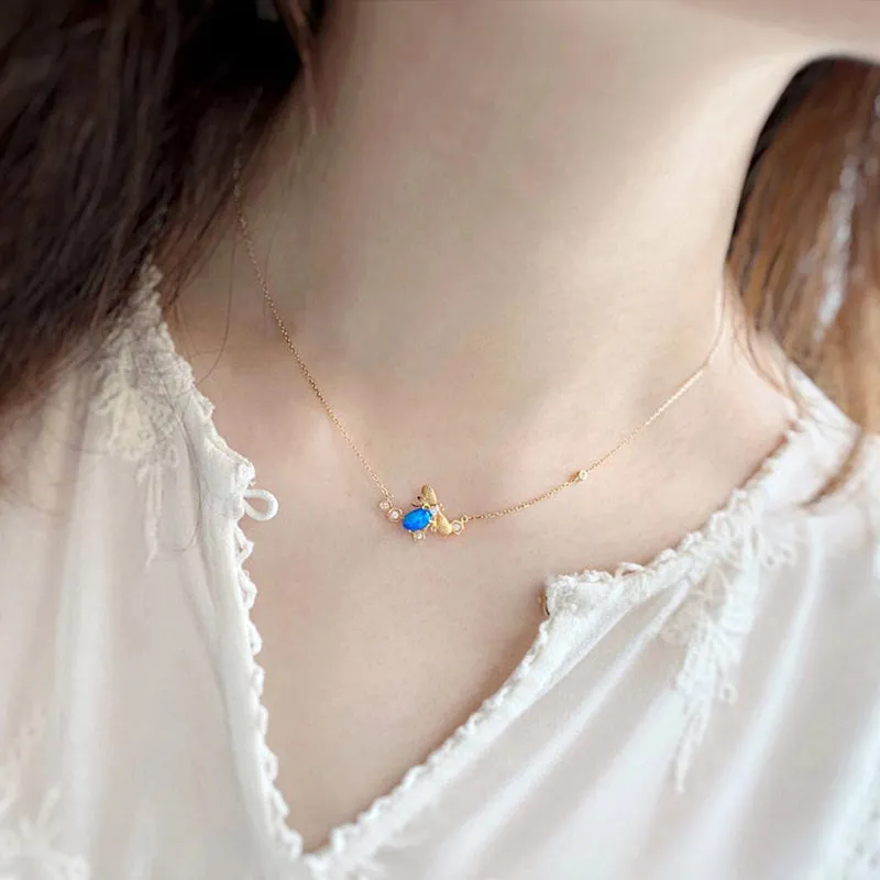 18K Gold 0.08ct Natural Opal Diamond Bee Shape Necklace 18"