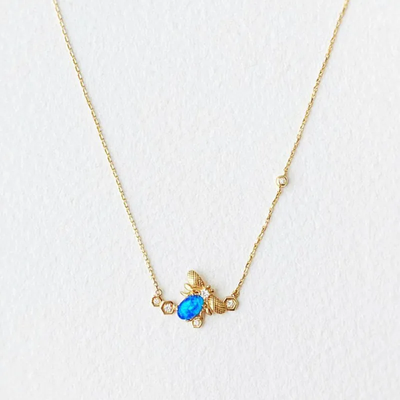 18K Gold 0.08ct Natural Opal Diamond Bee Shape Necklace 18"