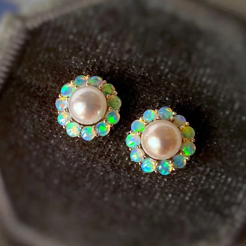 18K Gold 0.25ct Natural Opal Akoya Pearl Flower-Shaped Stud Earrings