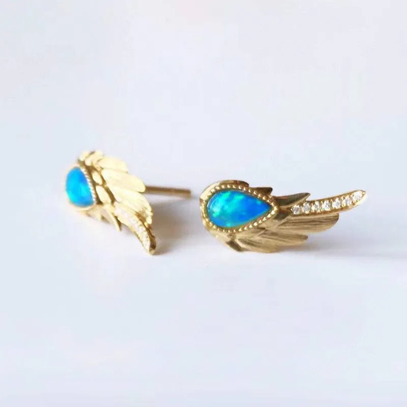 18K Gold 0.30ct Natural Opal 0.06ct Diamond Feather Shape Stud Earrings