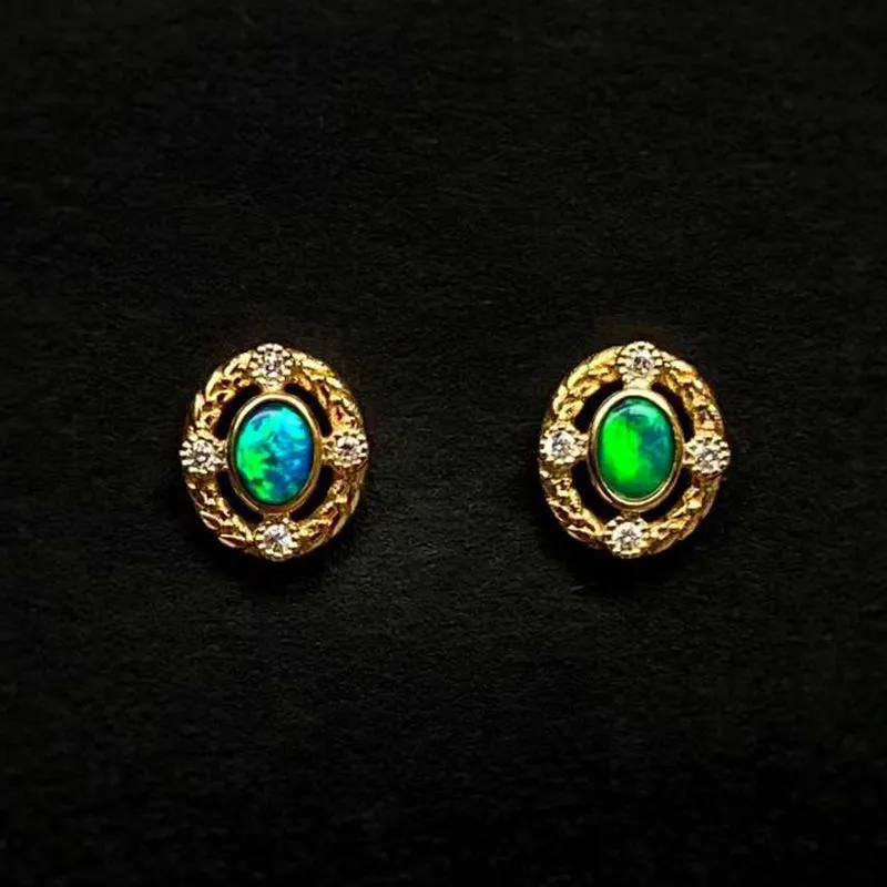 18K Gold Oval Cut 0.15ct Natural Opal Diamond Stud Earrings