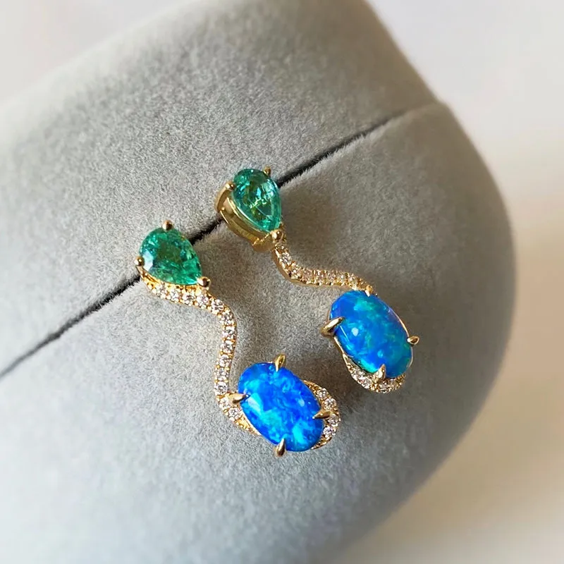 18K Gold Oval Cut 0.5ct Natural Opal Emerald Diamond Stud Earrings