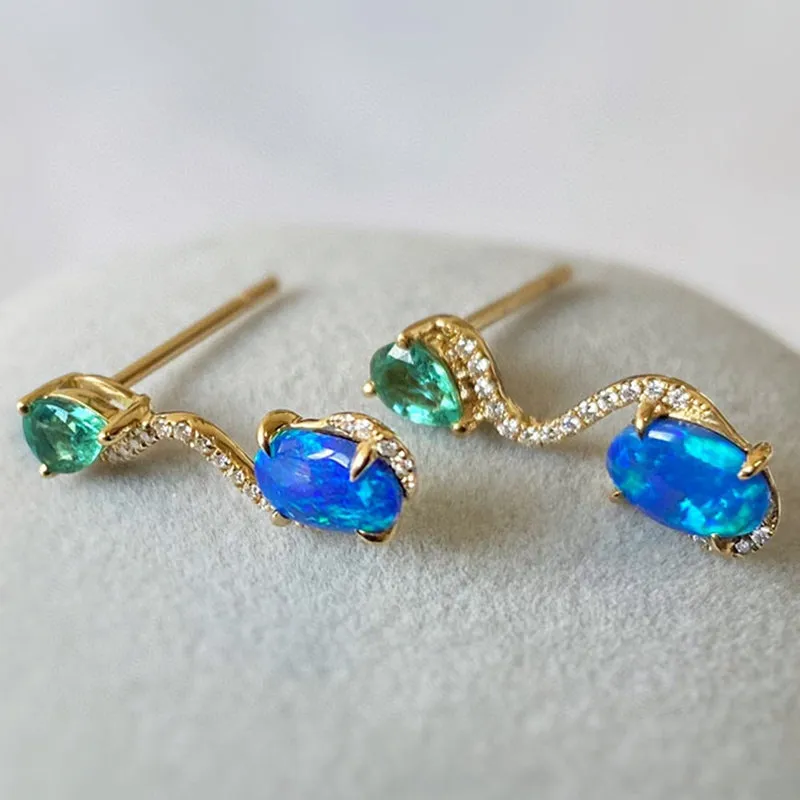 18K Gold Oval Cut 0.5ct Natural Opal Emerald Diamond Stud Earrings