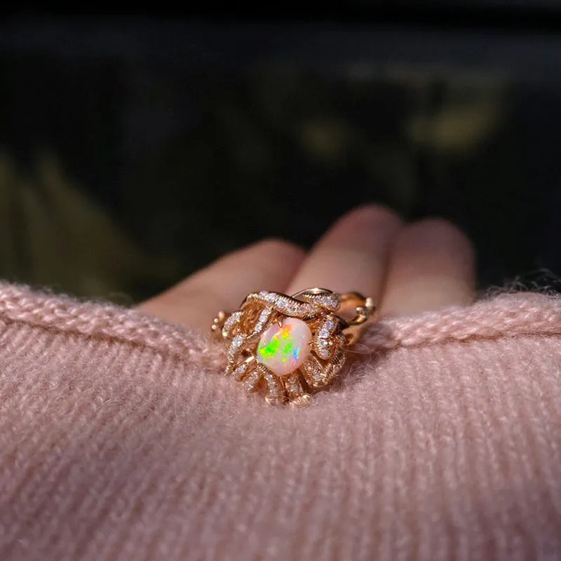 18K Gold Oval Cut 0.80ct Natural Opal Luxury Ring