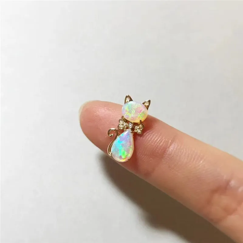 18K Gold Oval Cut  Natural Diamond Opal Elegant Cat Pendant Necklace