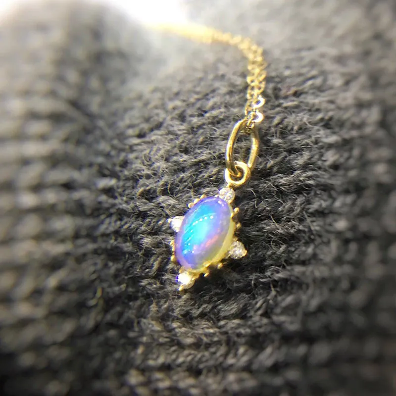 18K Gold Oval Cut Natural Diamond Opal Pendant Necklace