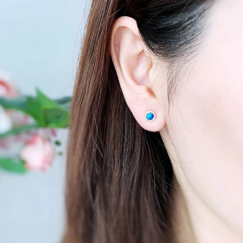 18K Gold Round Cut 0.13ct Natural Opal Stud Earrings