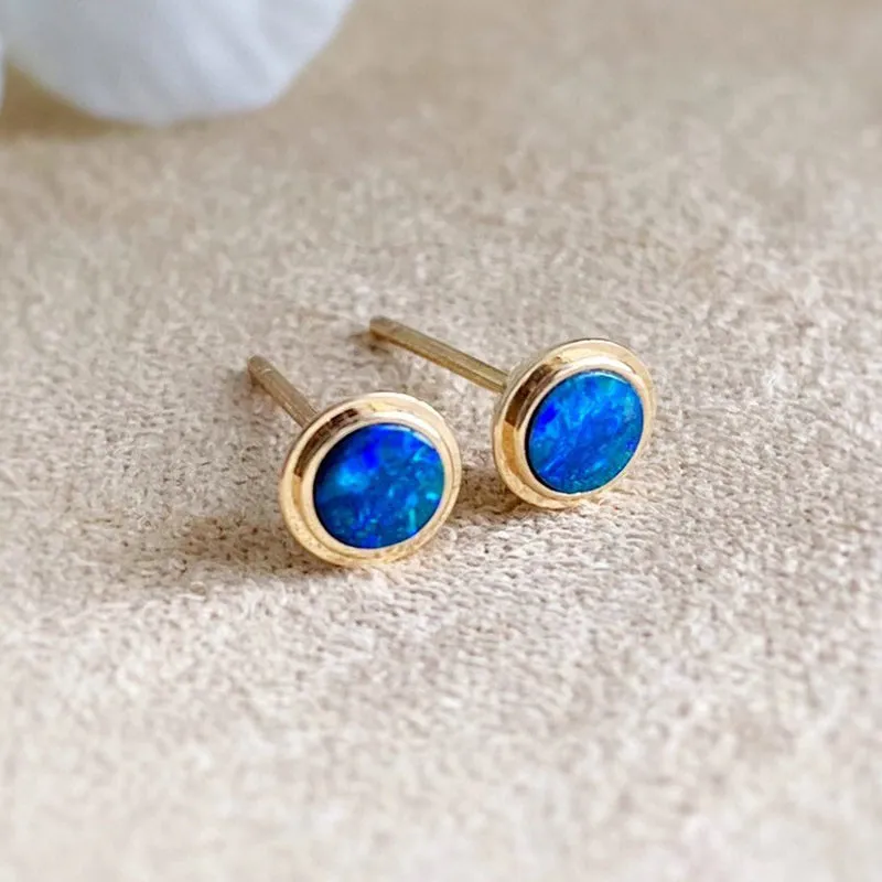 18K Gold Round Cut 0.13ct Natural Opal Stud Earrings