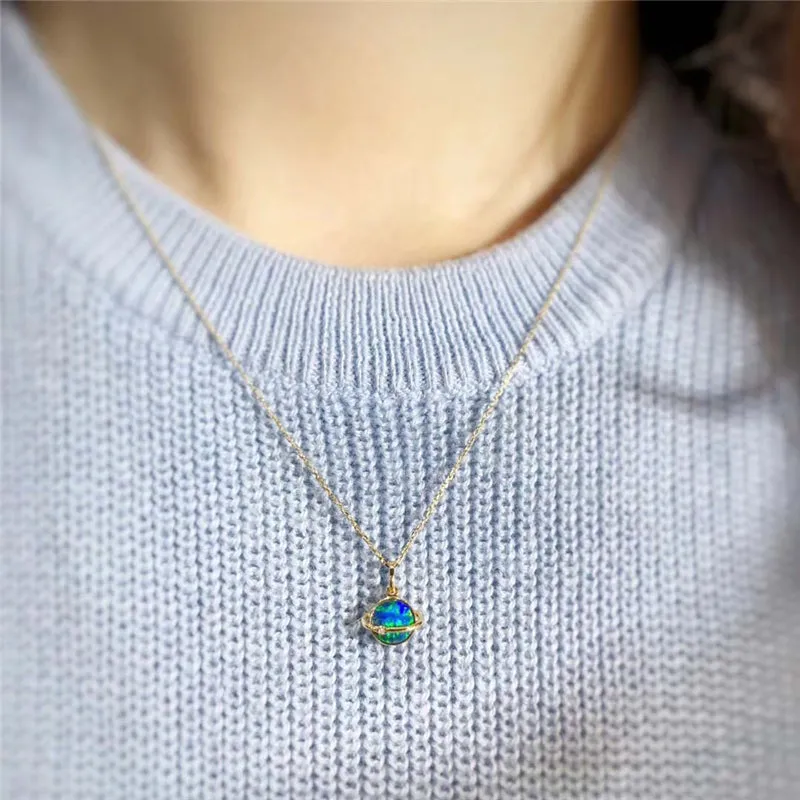 18K Gold Round Natural Diamond Opal Pendant Necklace