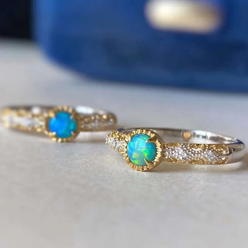 18K White & Gold 0.06ct Natural Opal 0.04ct Diamond Vintage Ring