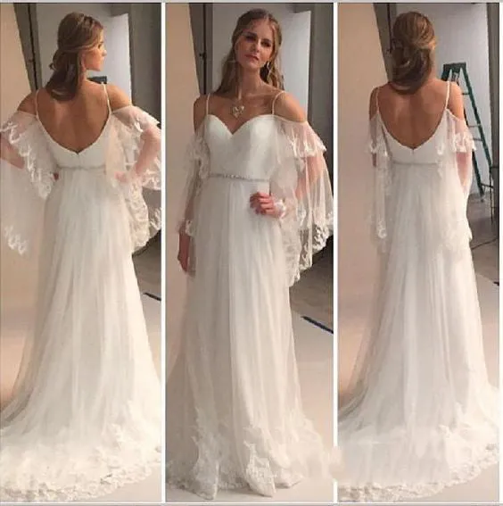 2019 Boho Lace Wedding Dresses with Spaghetti Straps Tulle Lace Beach Wedding Gowns