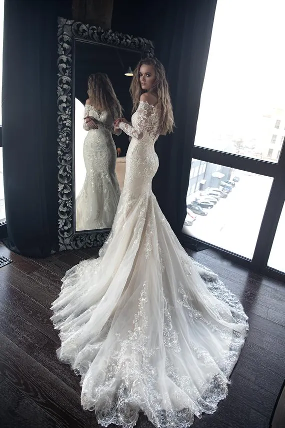2019 Off The Shoulder Mermaid Wedding Dresses Full Sleeve Elegant Bridal Gown Appliques