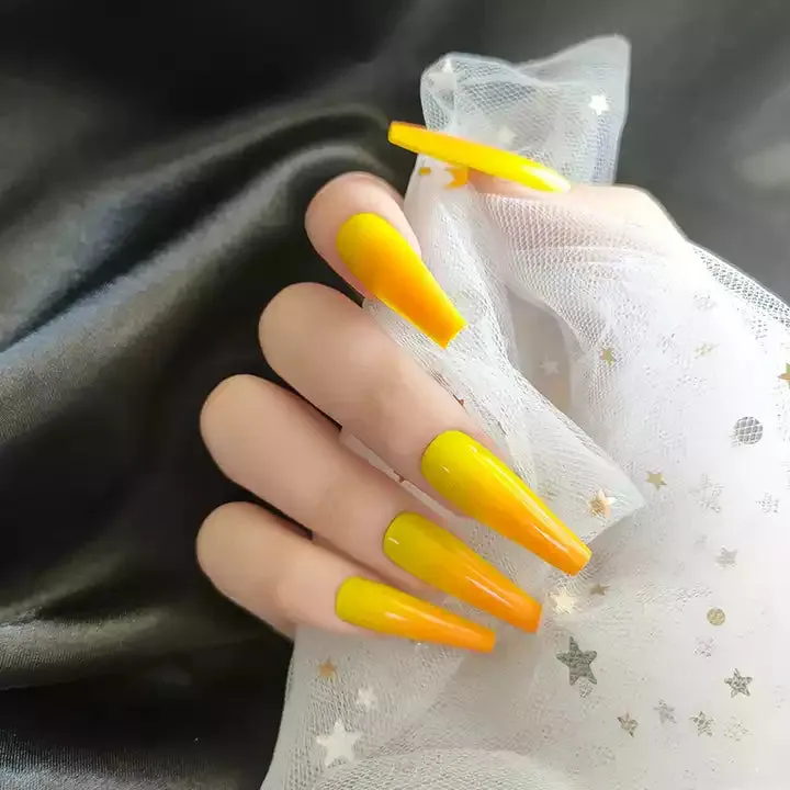 2023 Luxury Shiny Pink High Quality Bulk False Nails