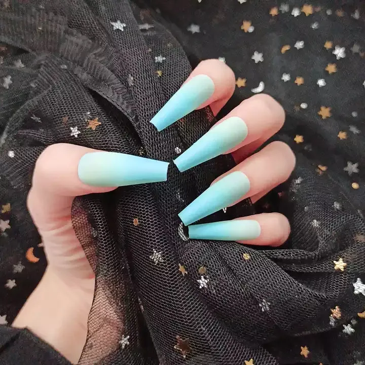 2023 Luxury Shiny Pink High Quality Bulk False Nails