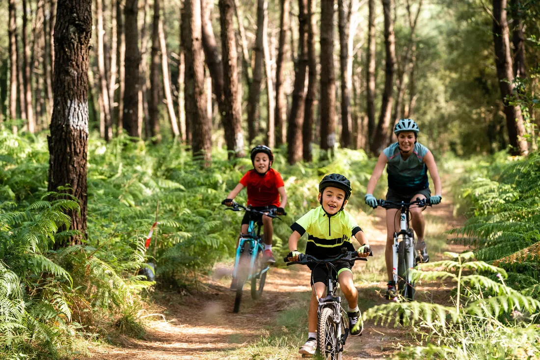 24 INCH KIDS MOUNTAIN BIKE ROCKRIDER ST 500 9-12 YEARS OLD - BLACK