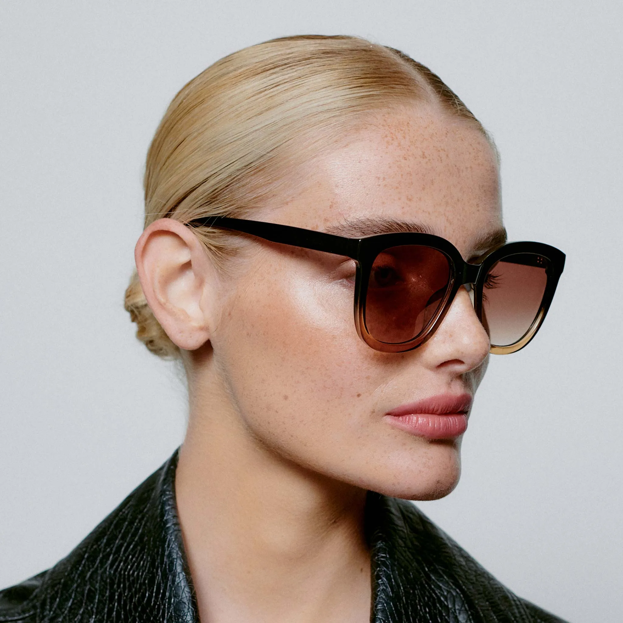 A.Kjaerbede Billy Black Brown Transparent Sunglasses