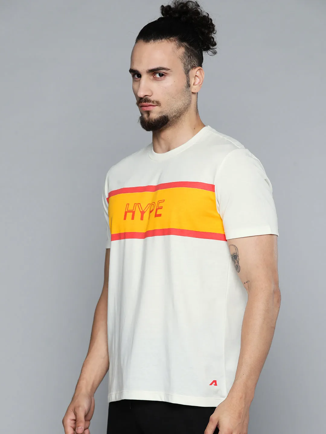 Alcis Men Off White Typography Printed Slim Fit Gym T-shirt