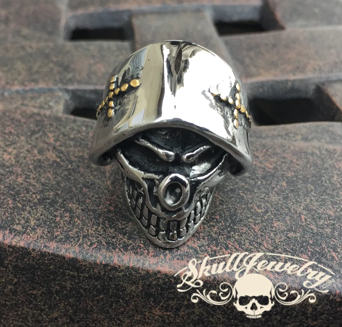 Angel of Death Skull Ring With Gold Cross on Side (#325)