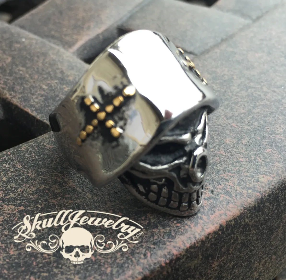 Angel of Death Skull Ring With Gold Cross on Side (#325)