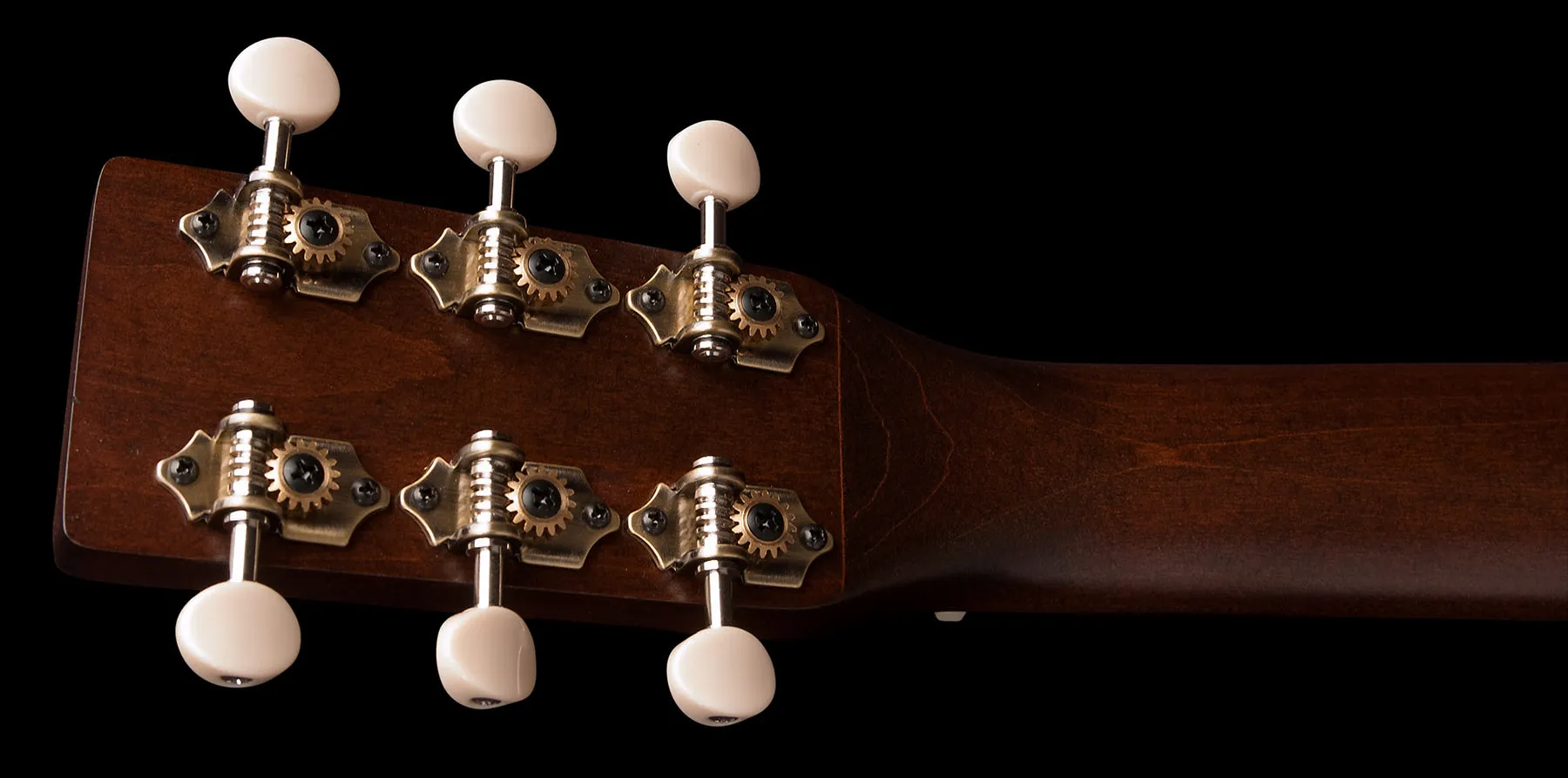 Art & Lutherie 042395 Roadhouse Bourbon Burst A/E Parlor Acoustic Electric Guitar MADE In CANADA