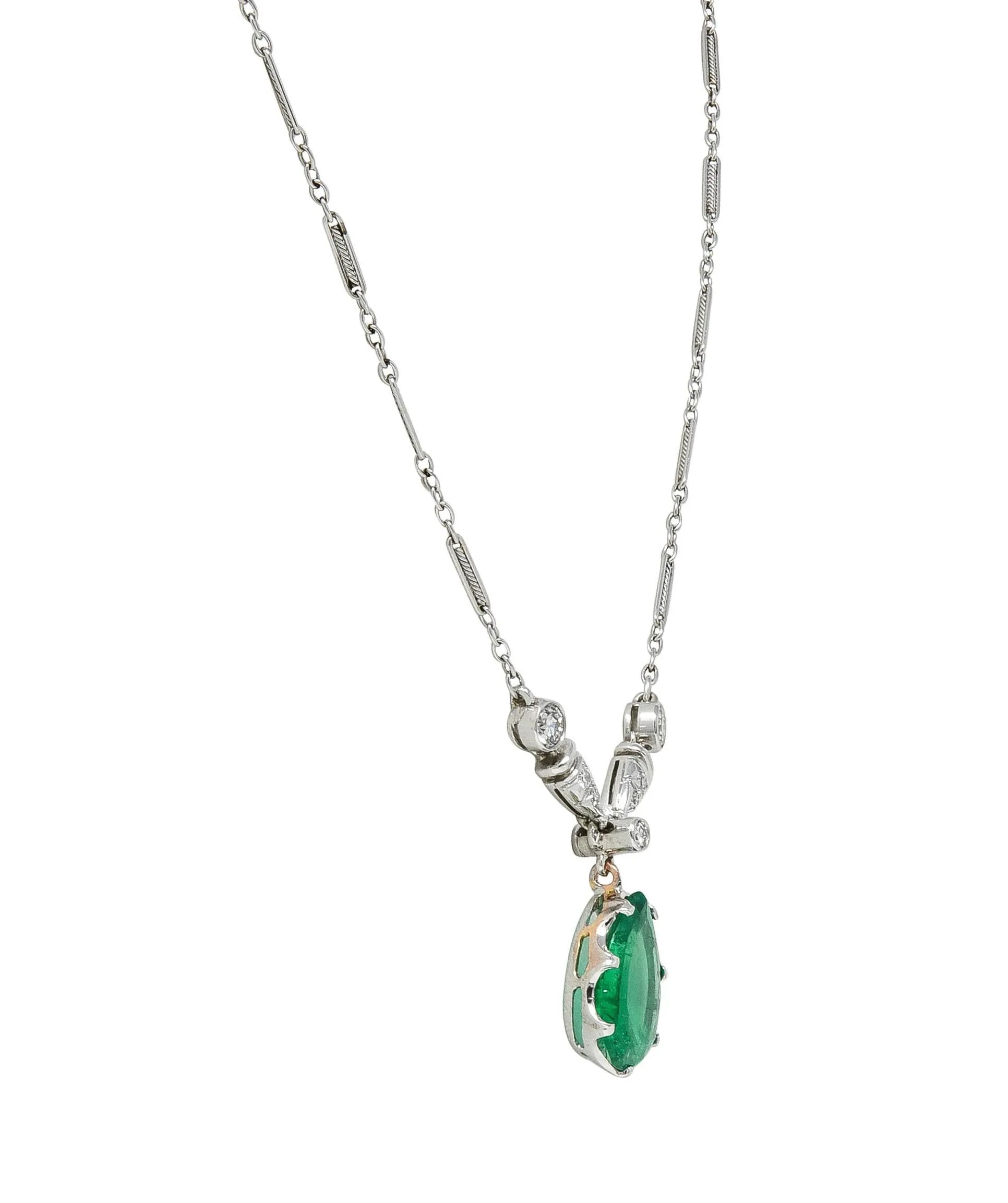 Art Deco Colombian Emerald Diamond Platinum 18 Karat Gold Vintage Drop Necklace AGL