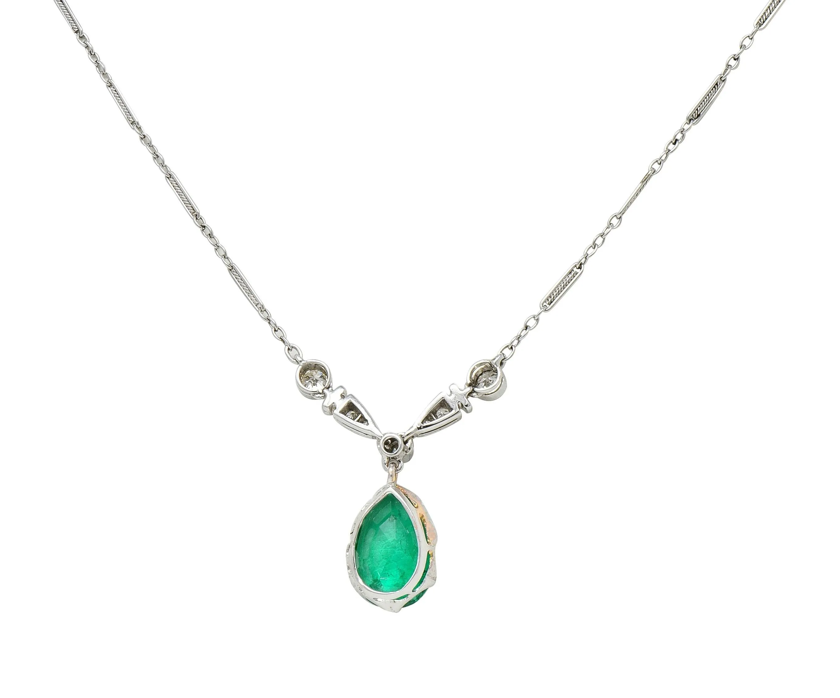 Art Deco Colombian Emerald Diamond Platinum 18 Karat Gold Vintage Drop Necklace AGL