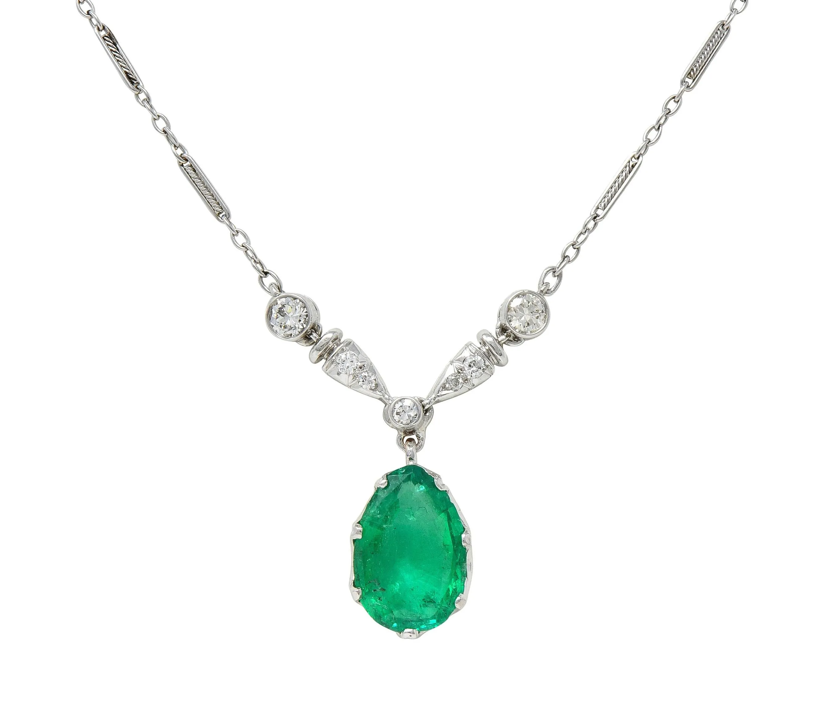 Art Deco Colombian Emerald Diamond Platinum 18 Karat Gold Vintage Drop Necklace AGL