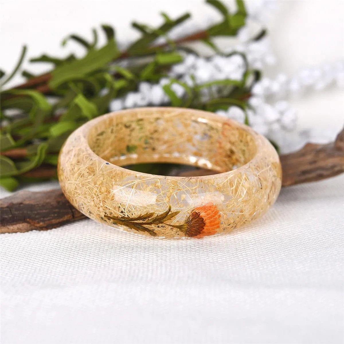 Beige Dried Flower Bangle