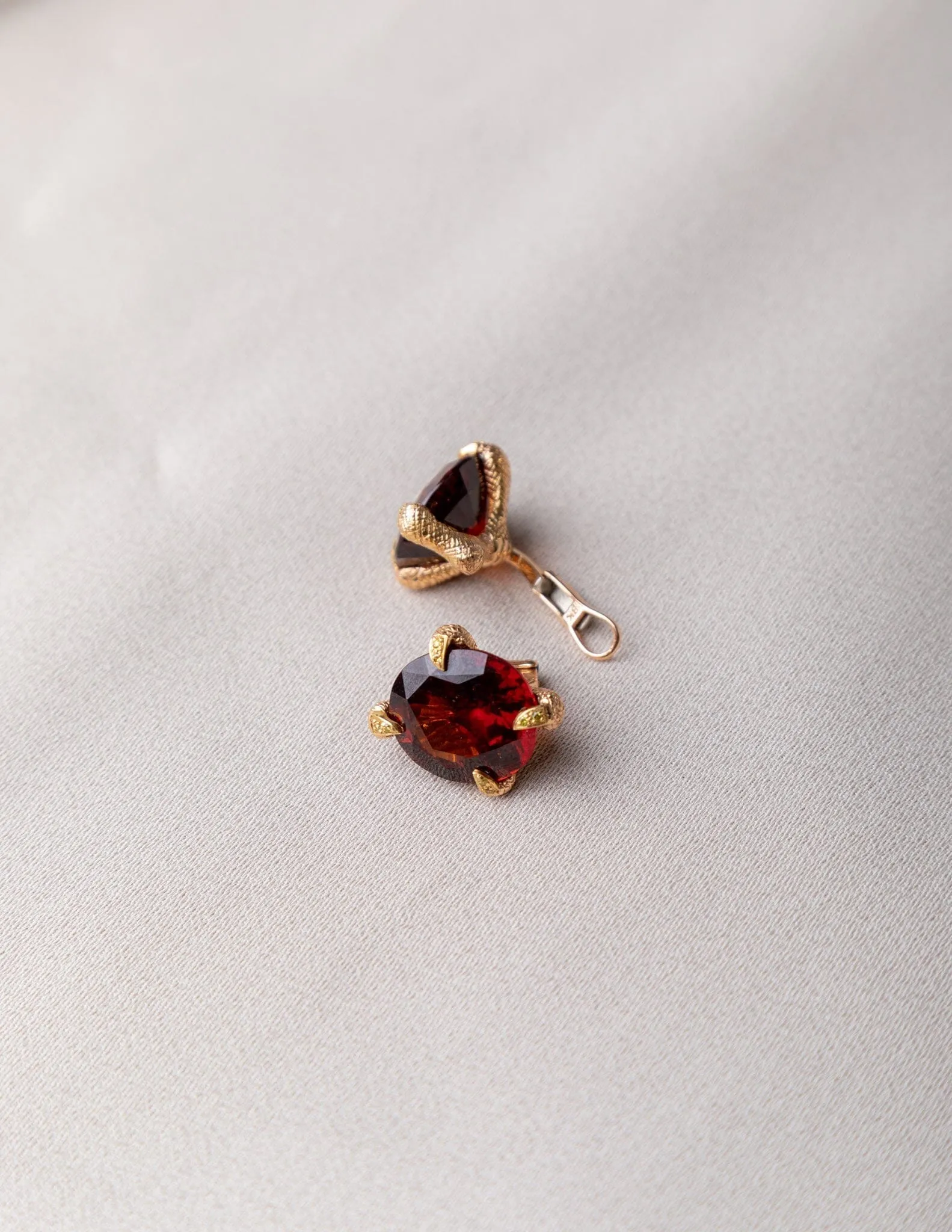 BVLGARI Bordeaux Cuff Links