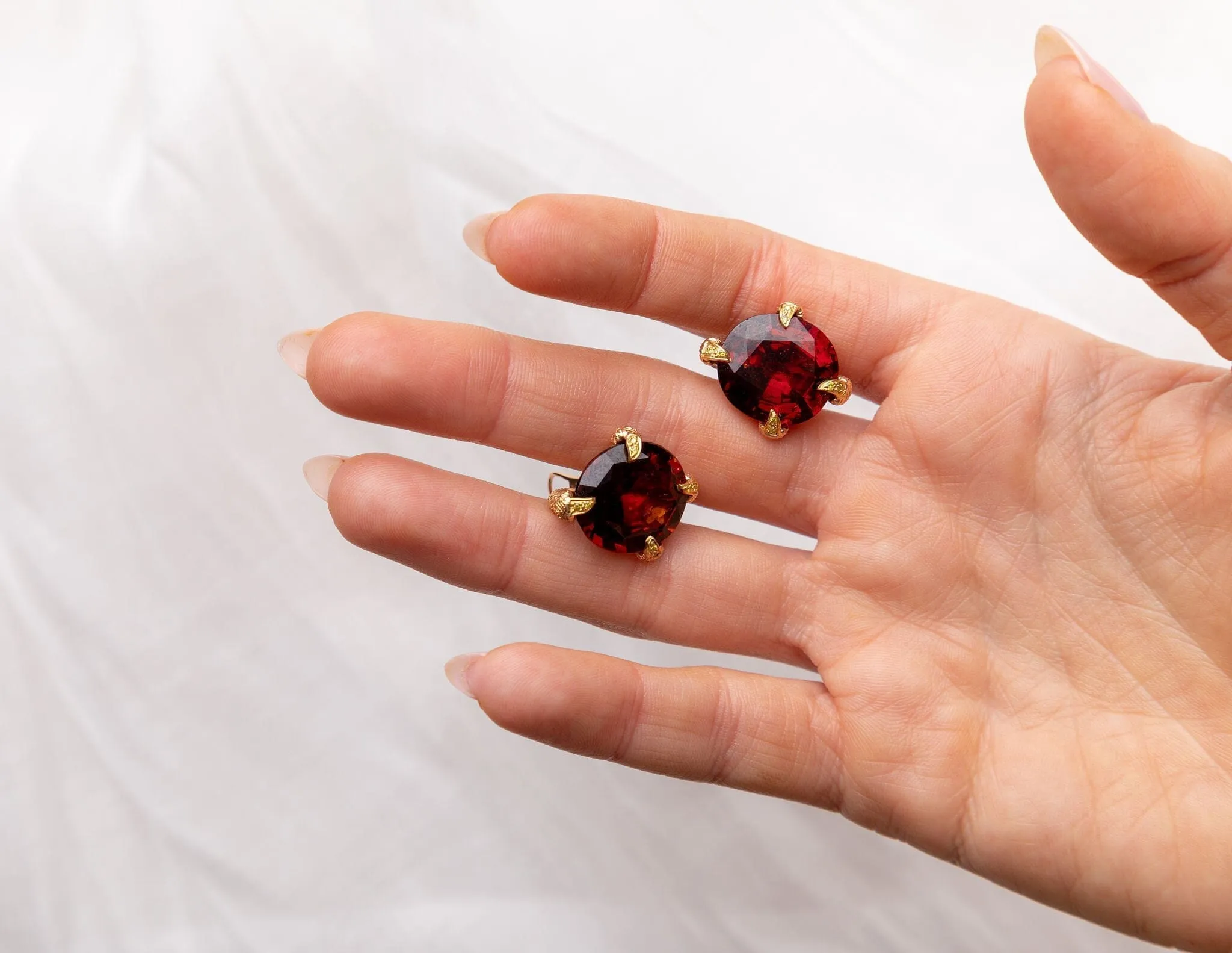 BVLGARI Bordeaux Cuff Links