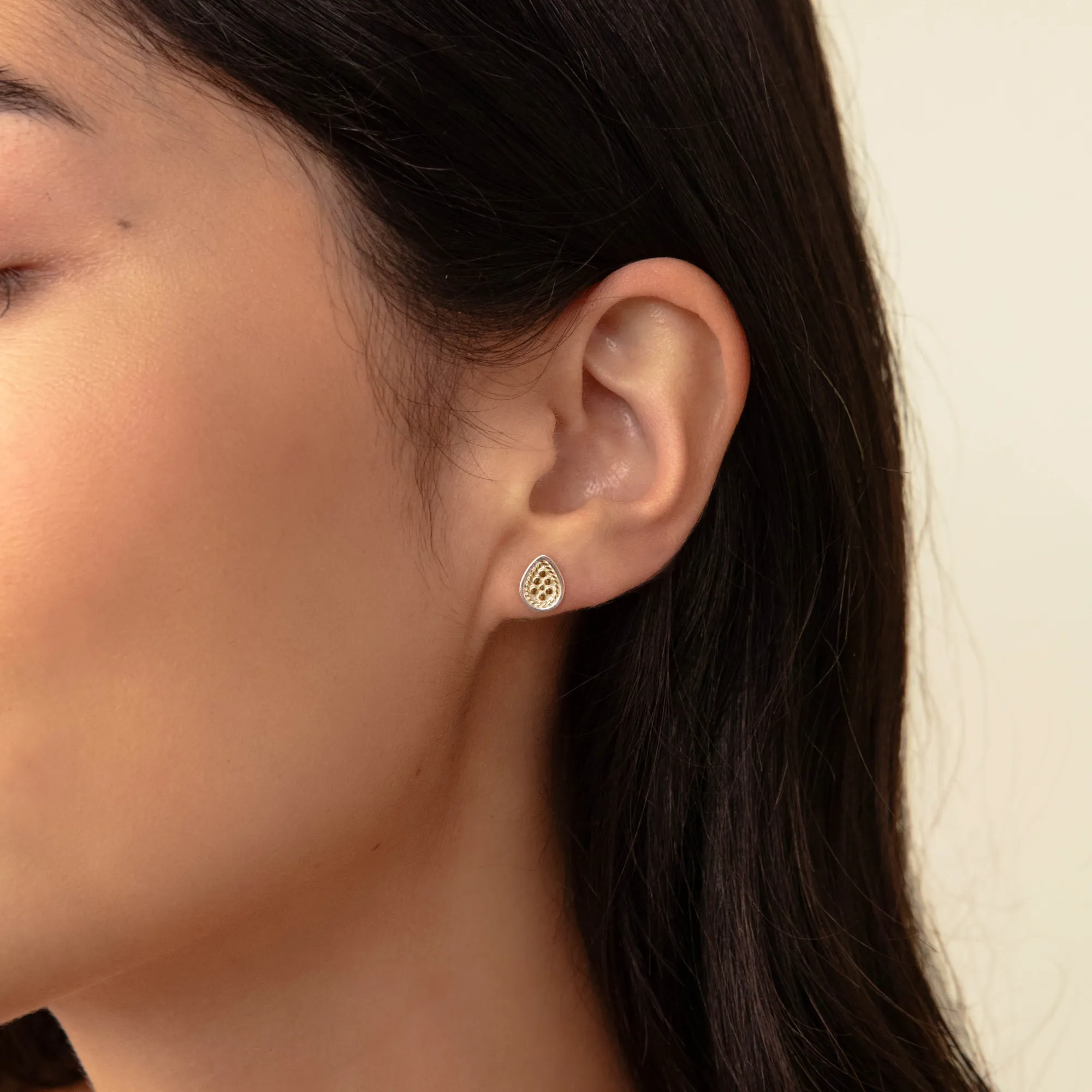 Classic Teardrop Stud Earrings - Gold