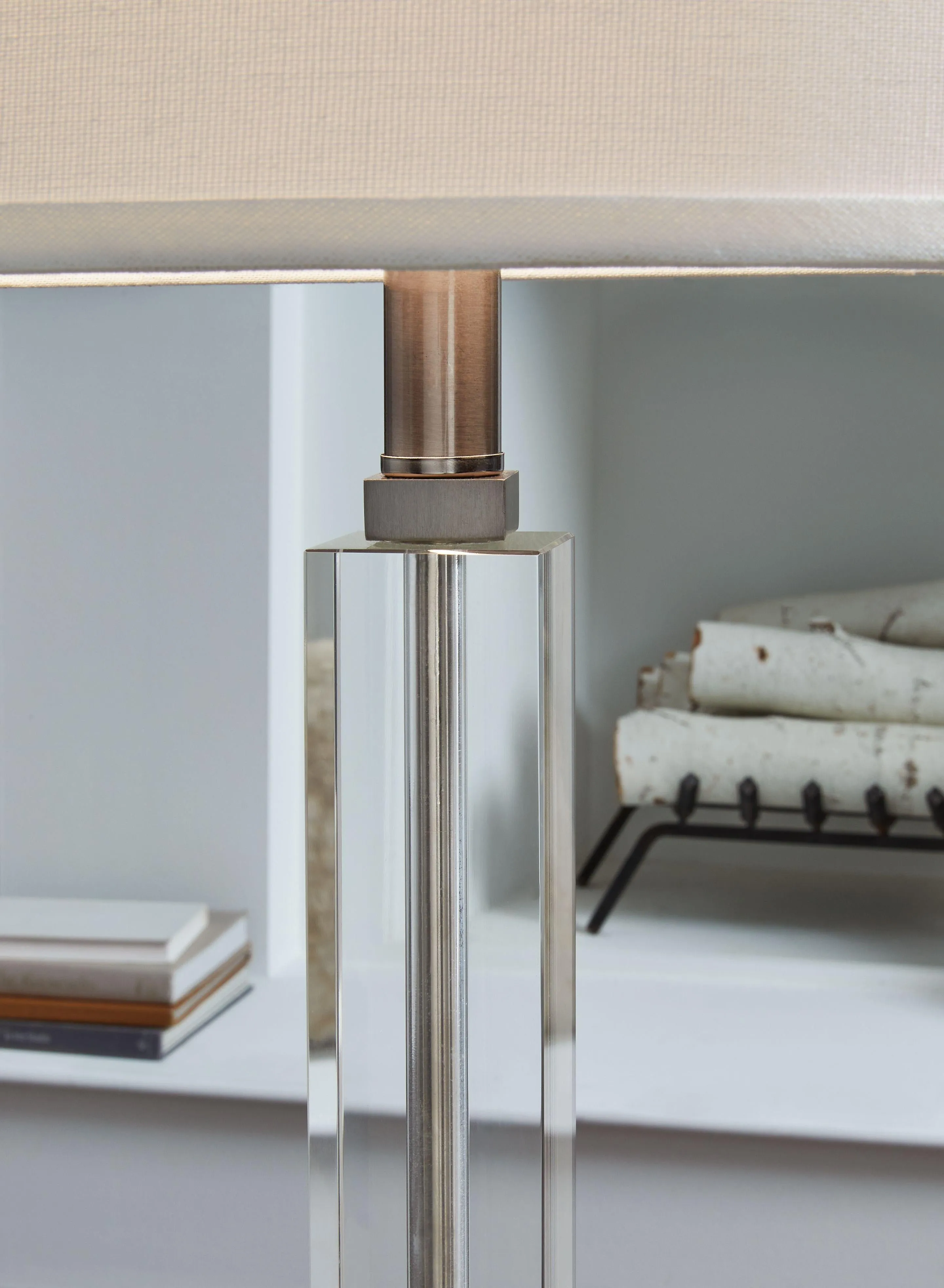 Deccalen - Crystal Table Lamp (1/cn)