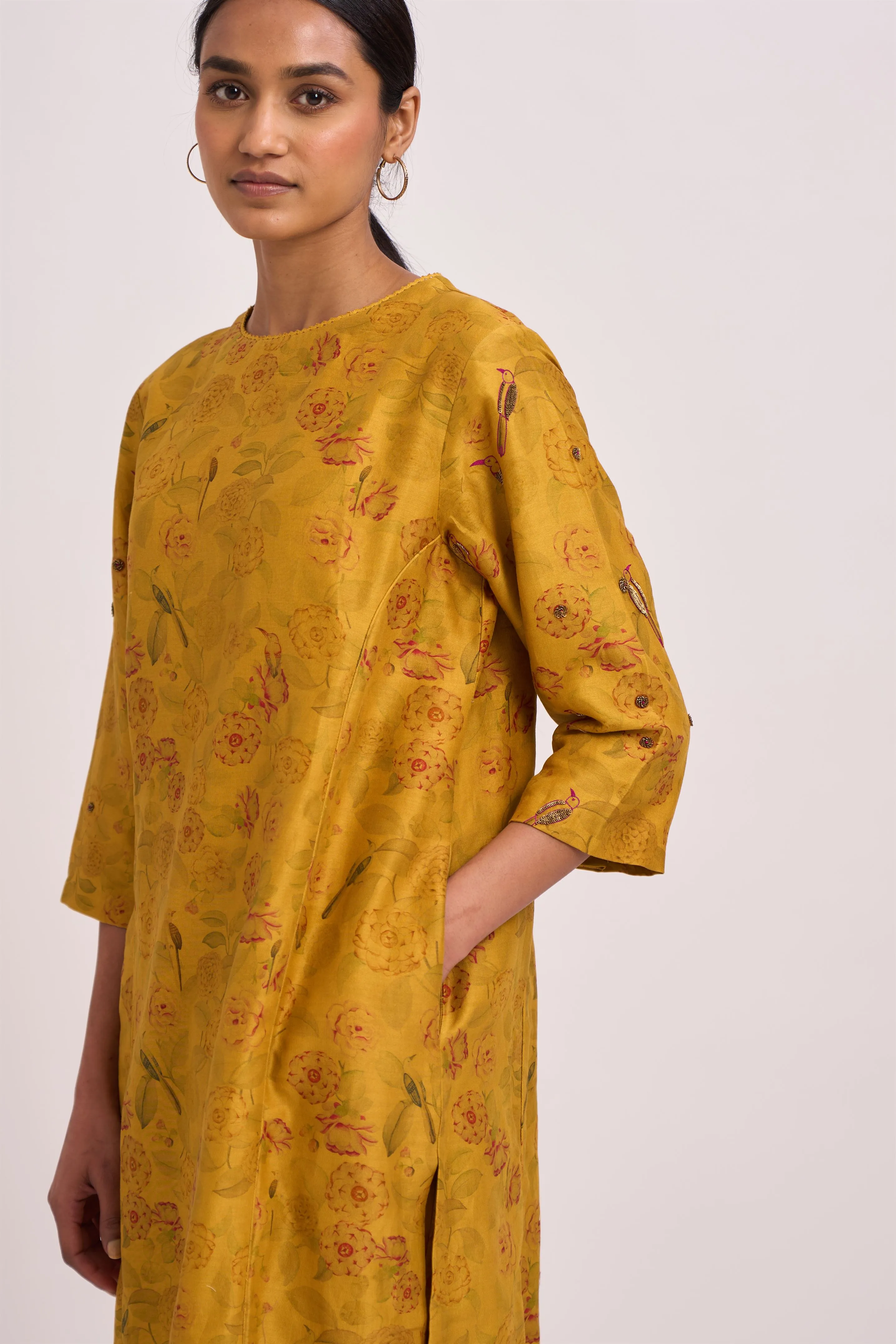Dot   I   Mridul Quoz Kurta Set  Chanderi Printed Kurta and Pant. Mustard SS24-ES-M