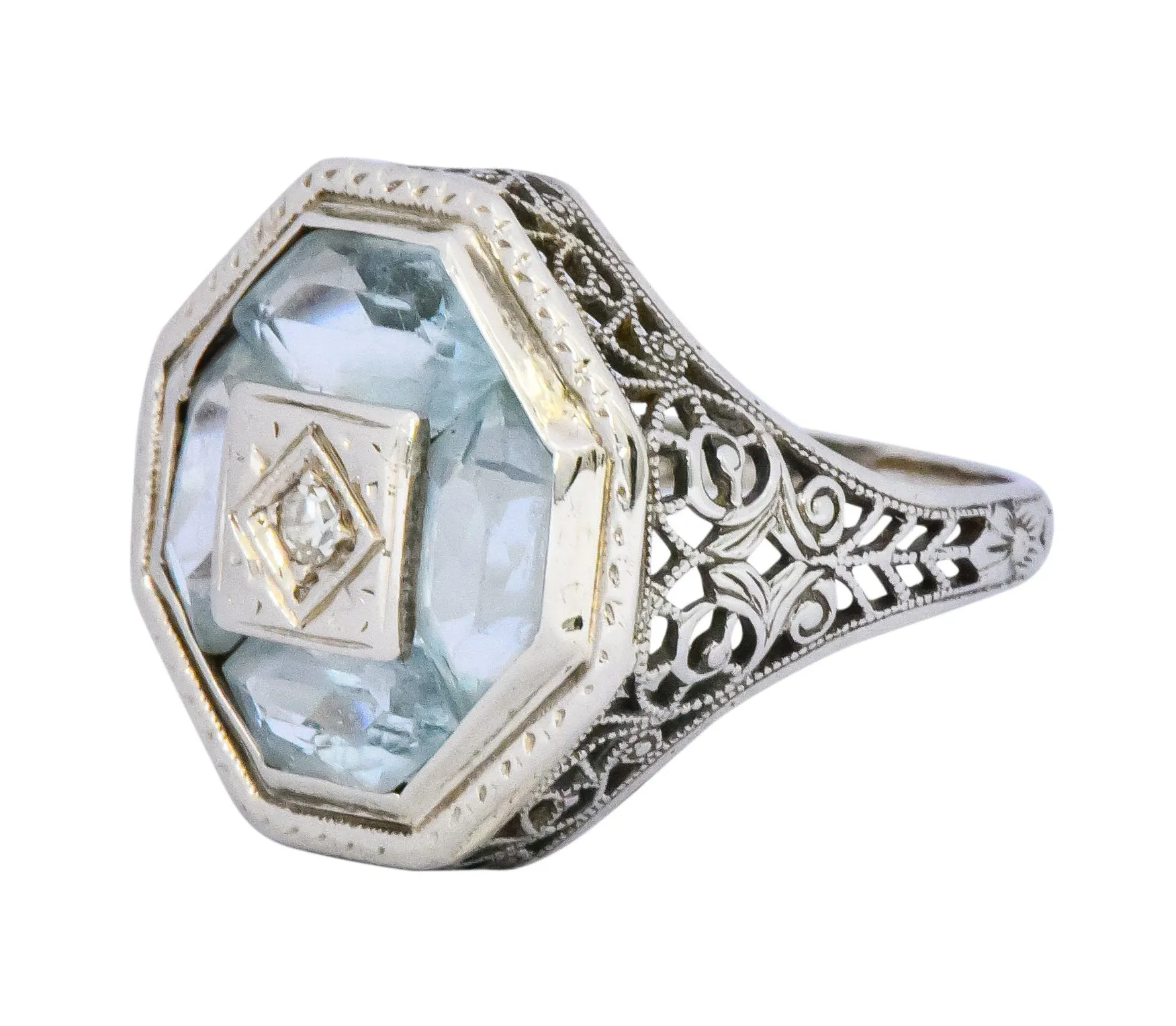 Edwardian Aquamarine Diamond 14 Karat White Gold Dinner Ring