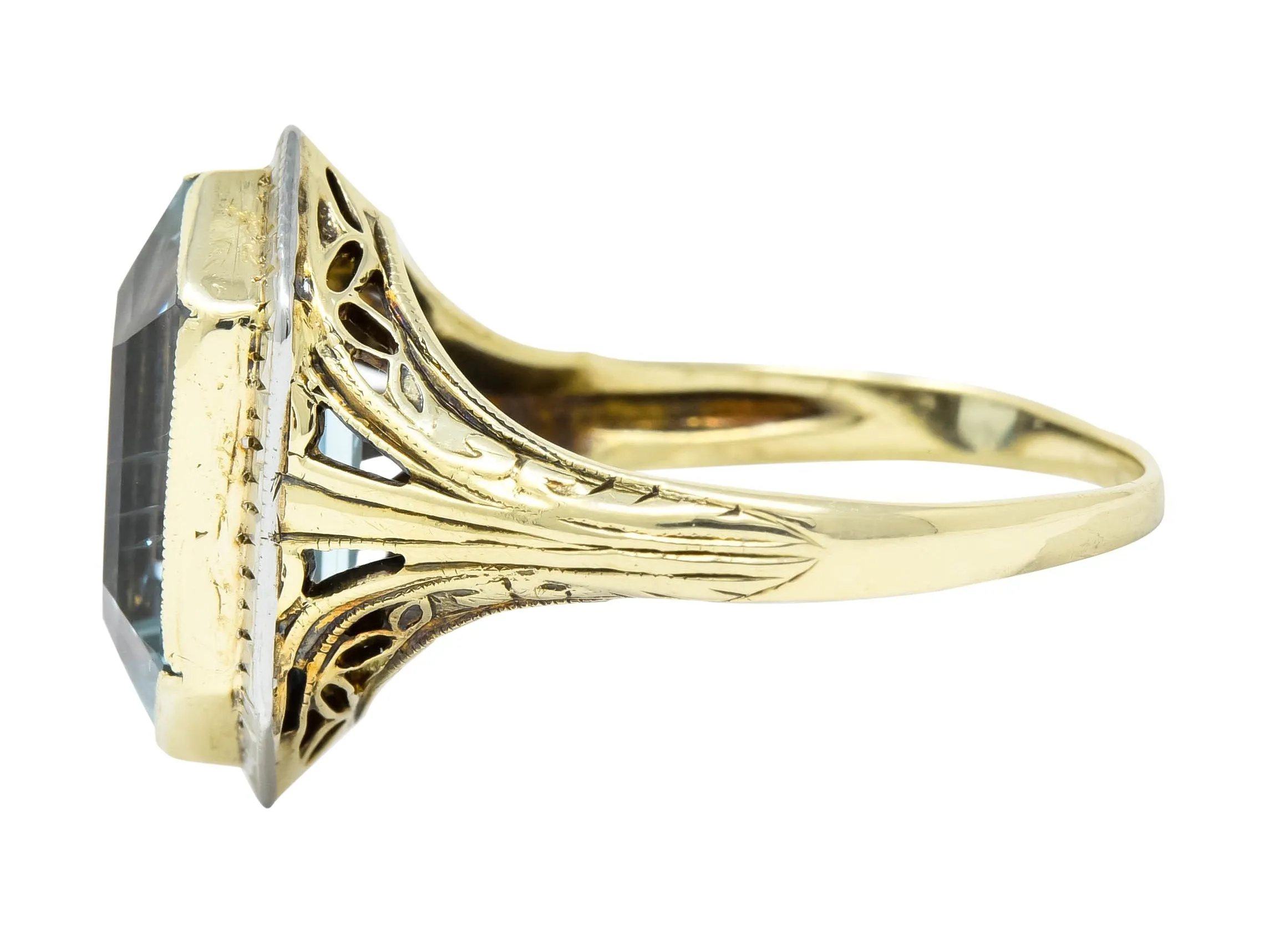 Edwardian Aquamarine Platinum-Topped 14 Karat Gold Hexagonal Ring