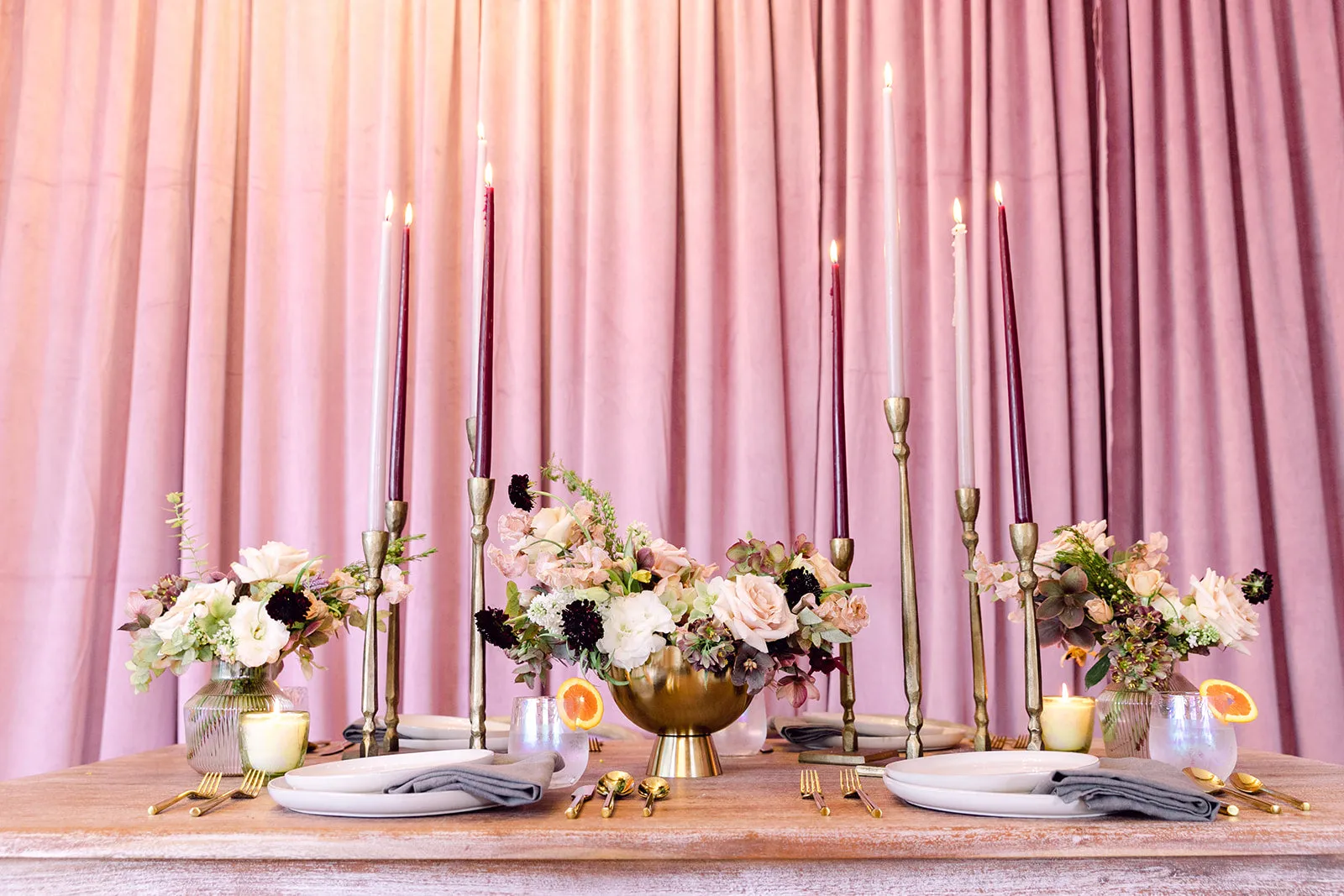 G'old Hollywood Petite Pleated Glass Centerpiece