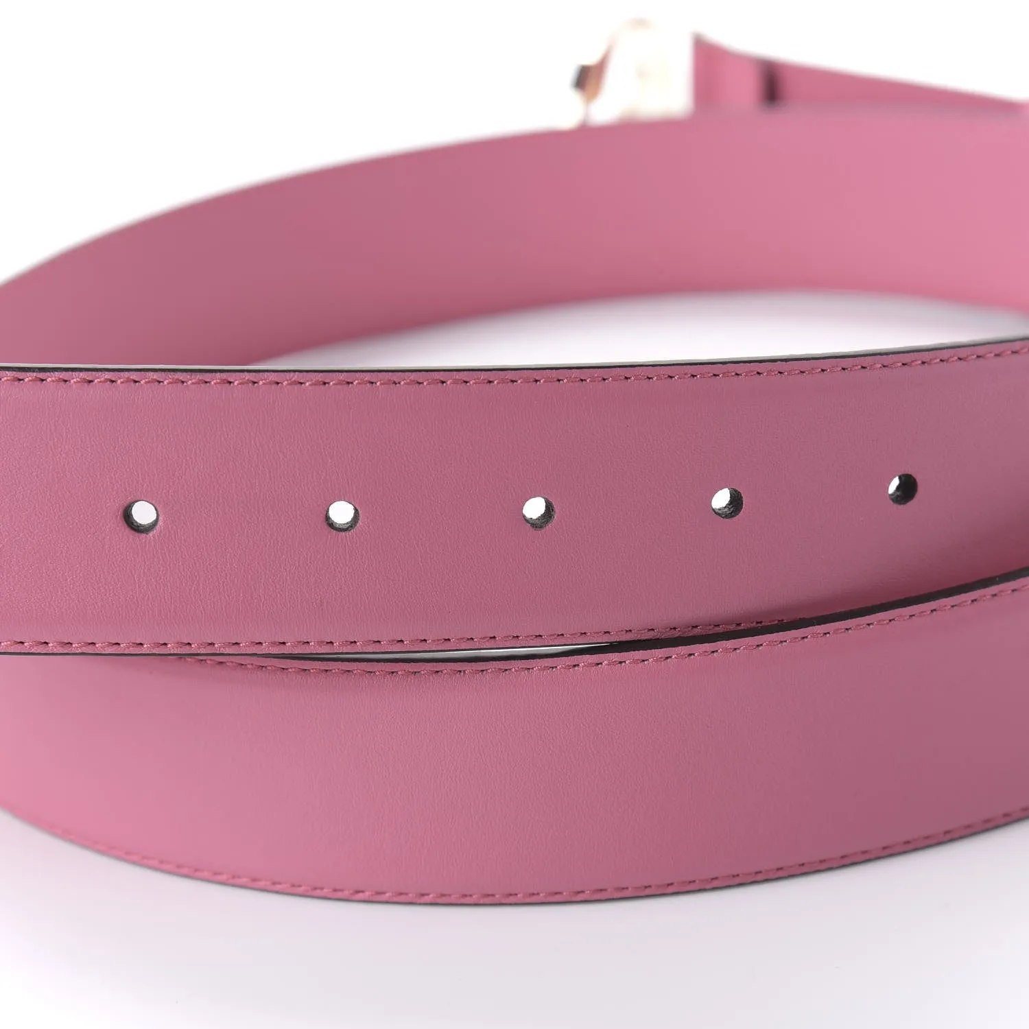 Gucci Interlocking GG Calfskin Belt in Pink Violet
