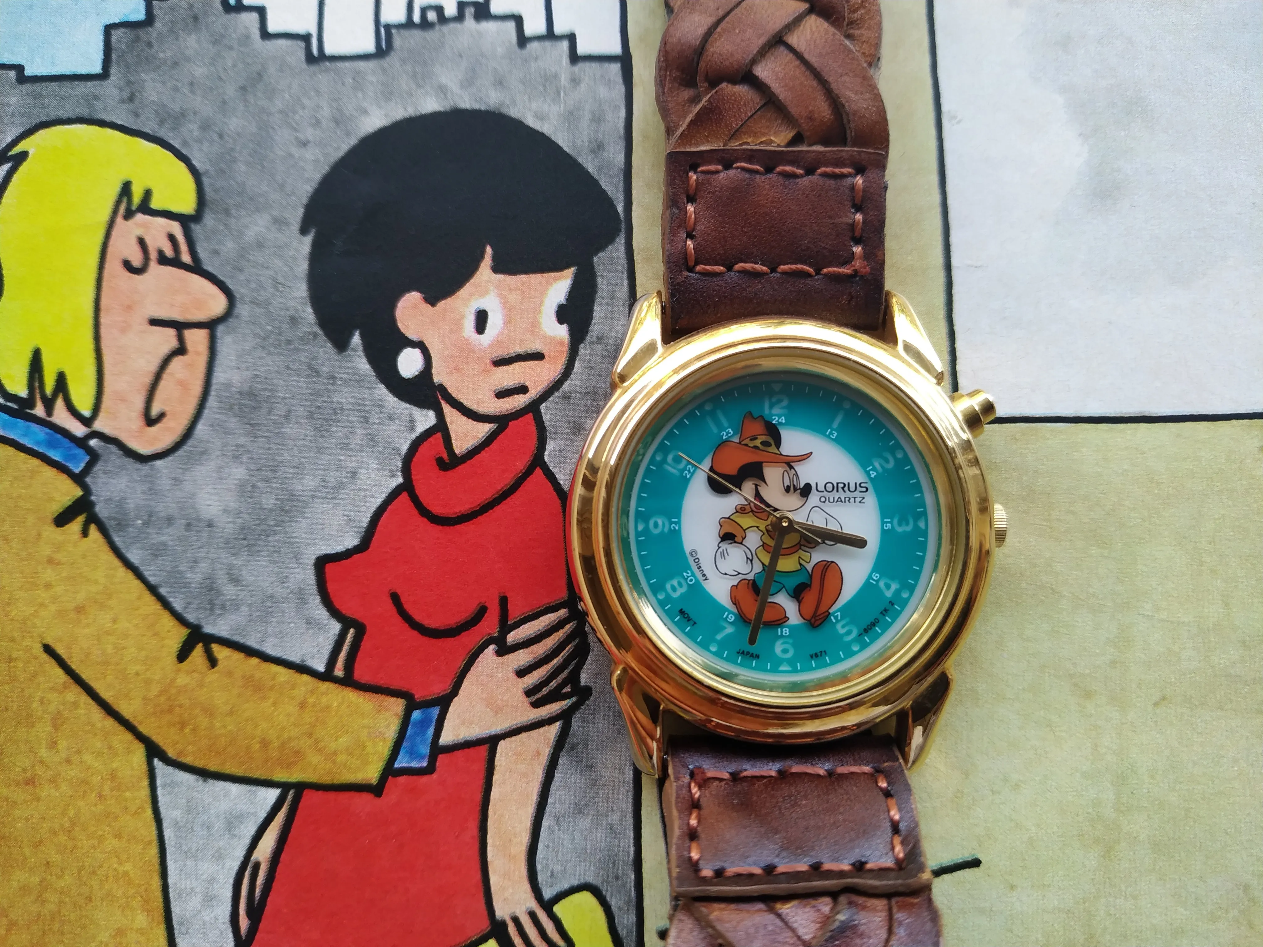 Lorus Disney Mickey Mouse Watch V671-6050 R1 Quartz