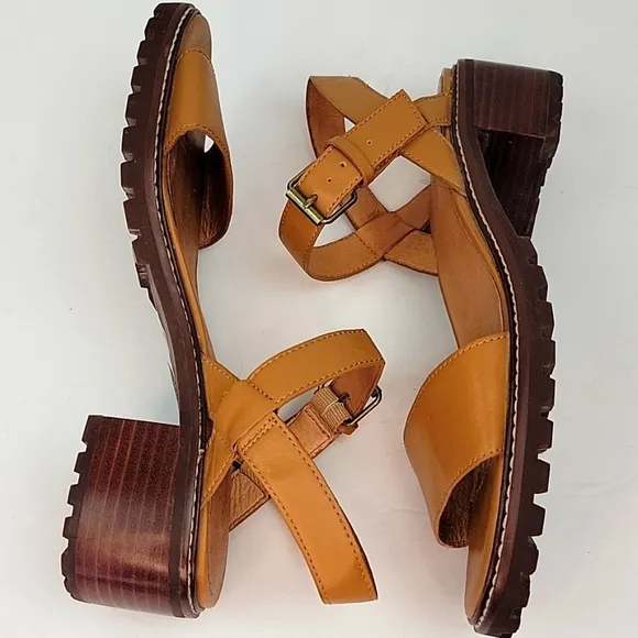 Madewell Erin Leather Lug Sole Sandal Toffee Size 9