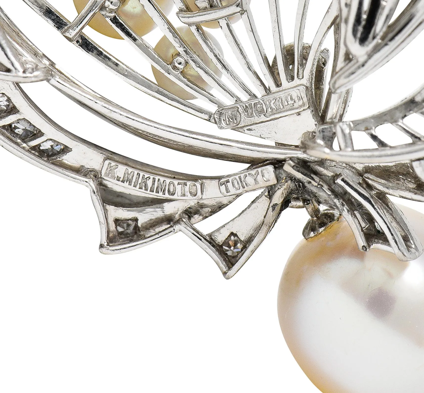 Mikimoto 1950's Diamond Pearl 14 Karat White Gold Fanning Ribbon Vintage Station Necklace
