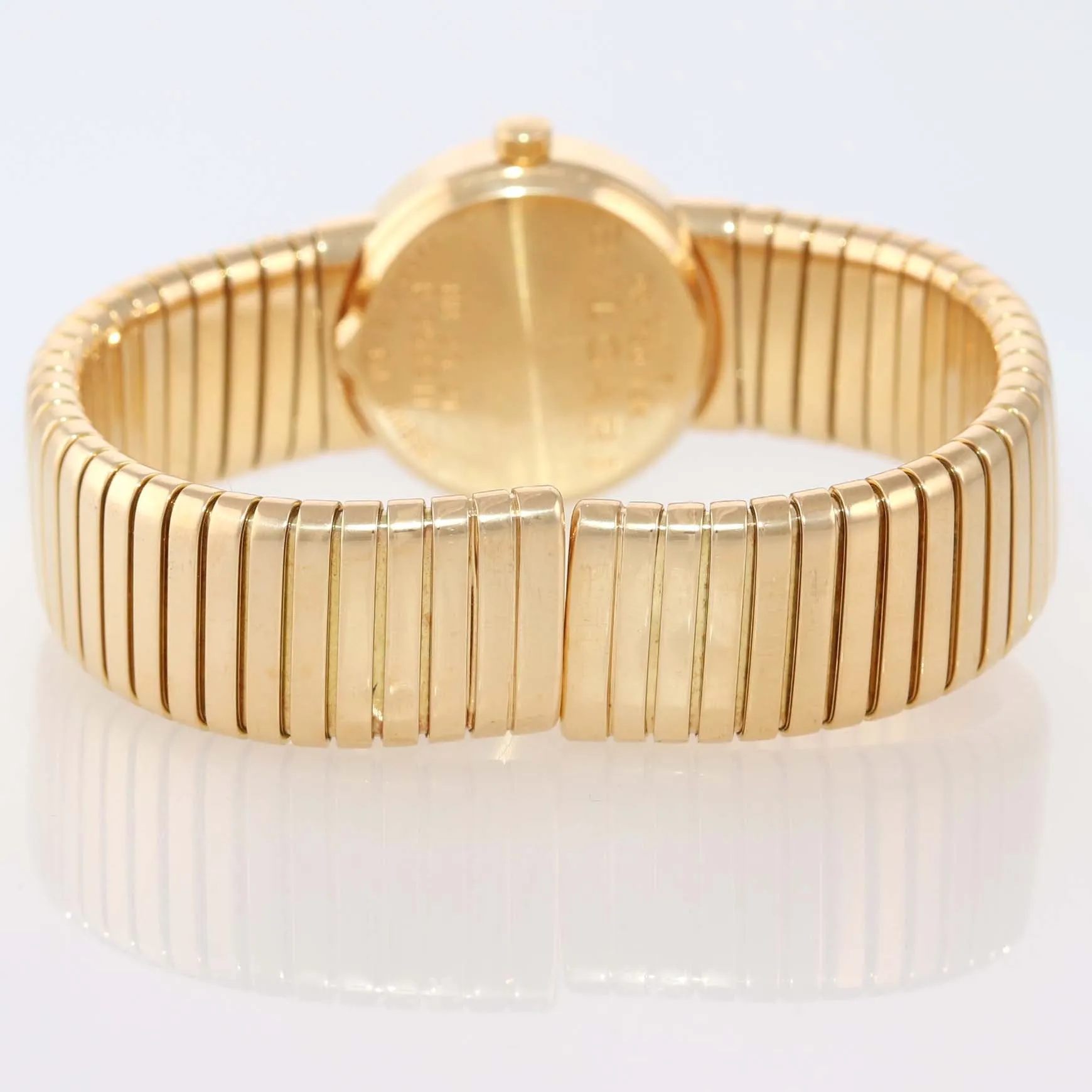 MINT Ladies Bvlgari Bulgari Tubogas Serpanti 18k Gold Quartz BB232T 23mm Watch