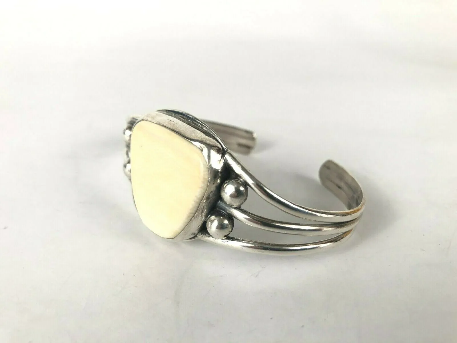 Navajo Artisan Sterling Silver 925 Bead Accent Cuff Bracelet Estate Find