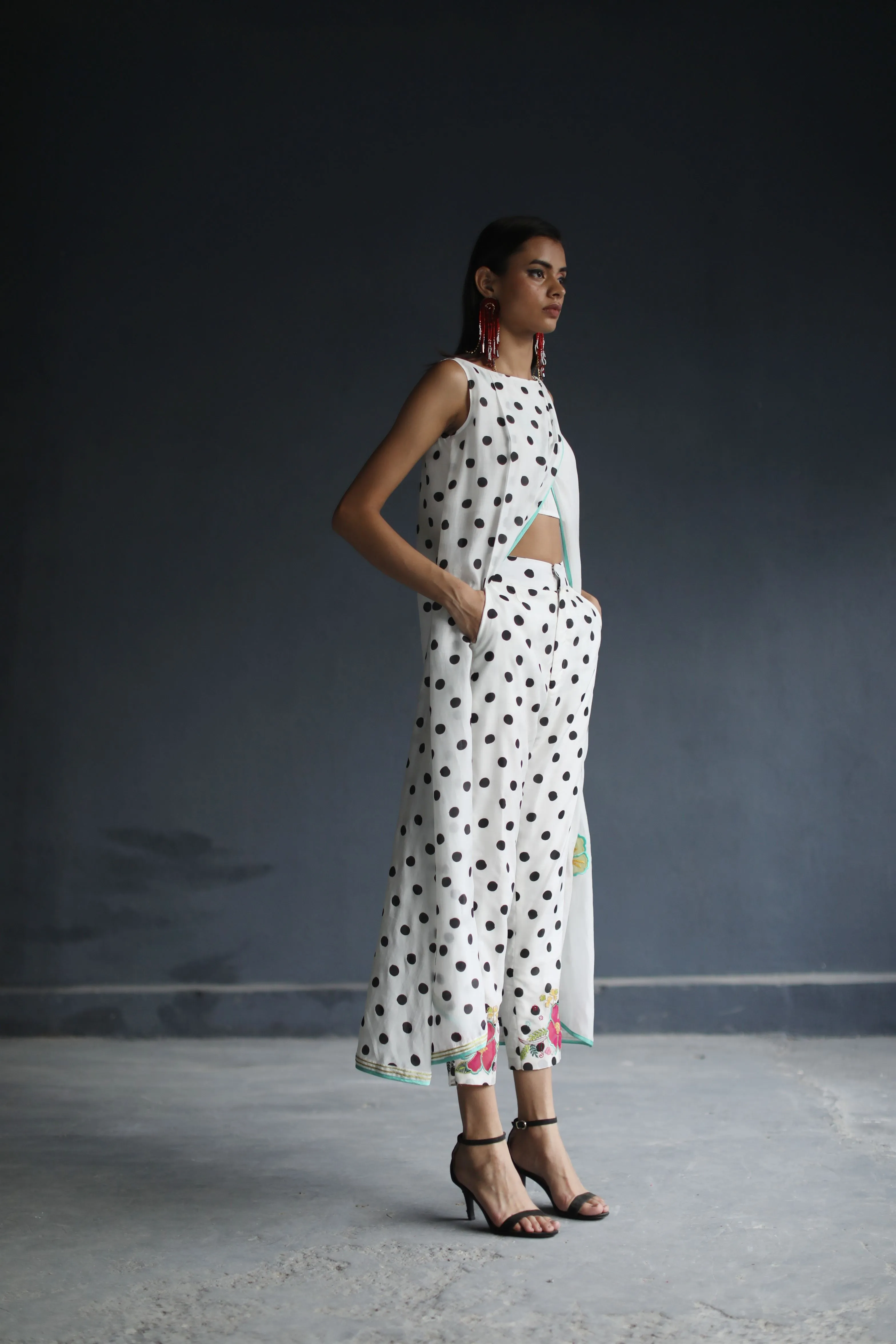 Raji Ramniq I Love To Dot I Cotton Silk Ensemble I Blabk and White 110