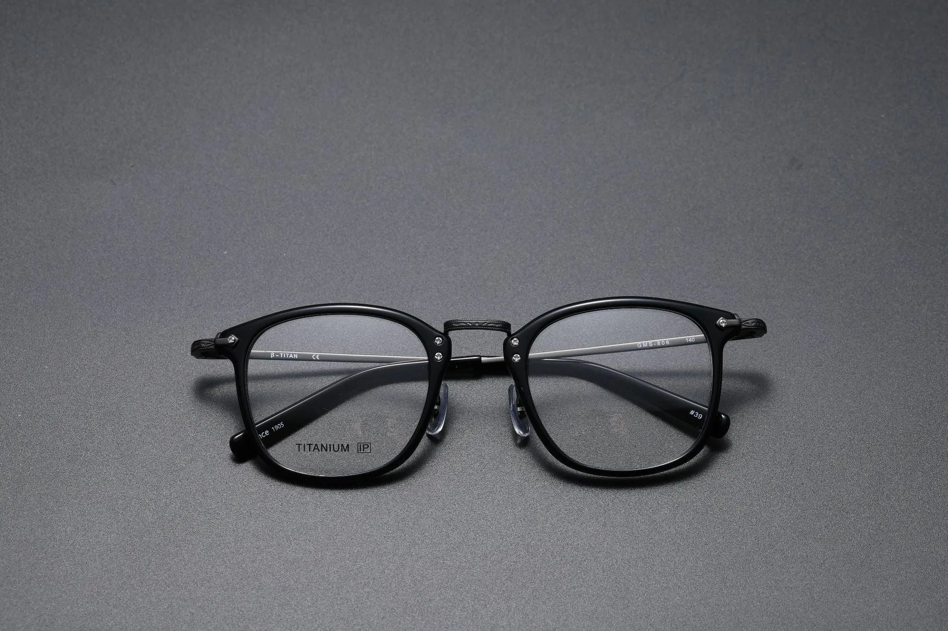 Retro Titanium Square Glasses Frame GMS806