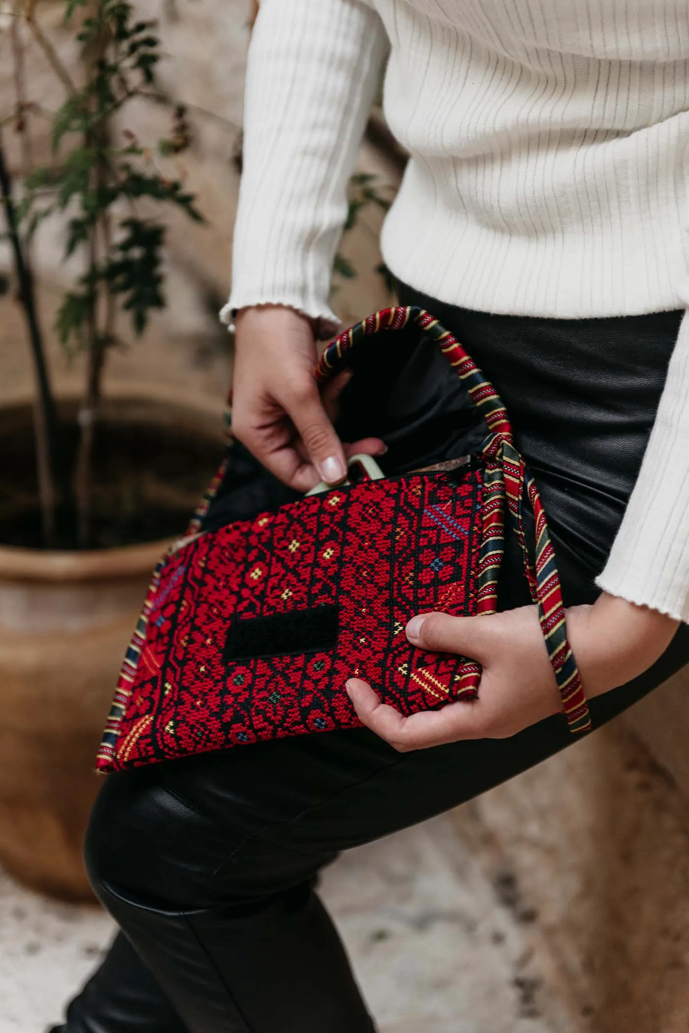 Sarah Bedouin Wrist Purse