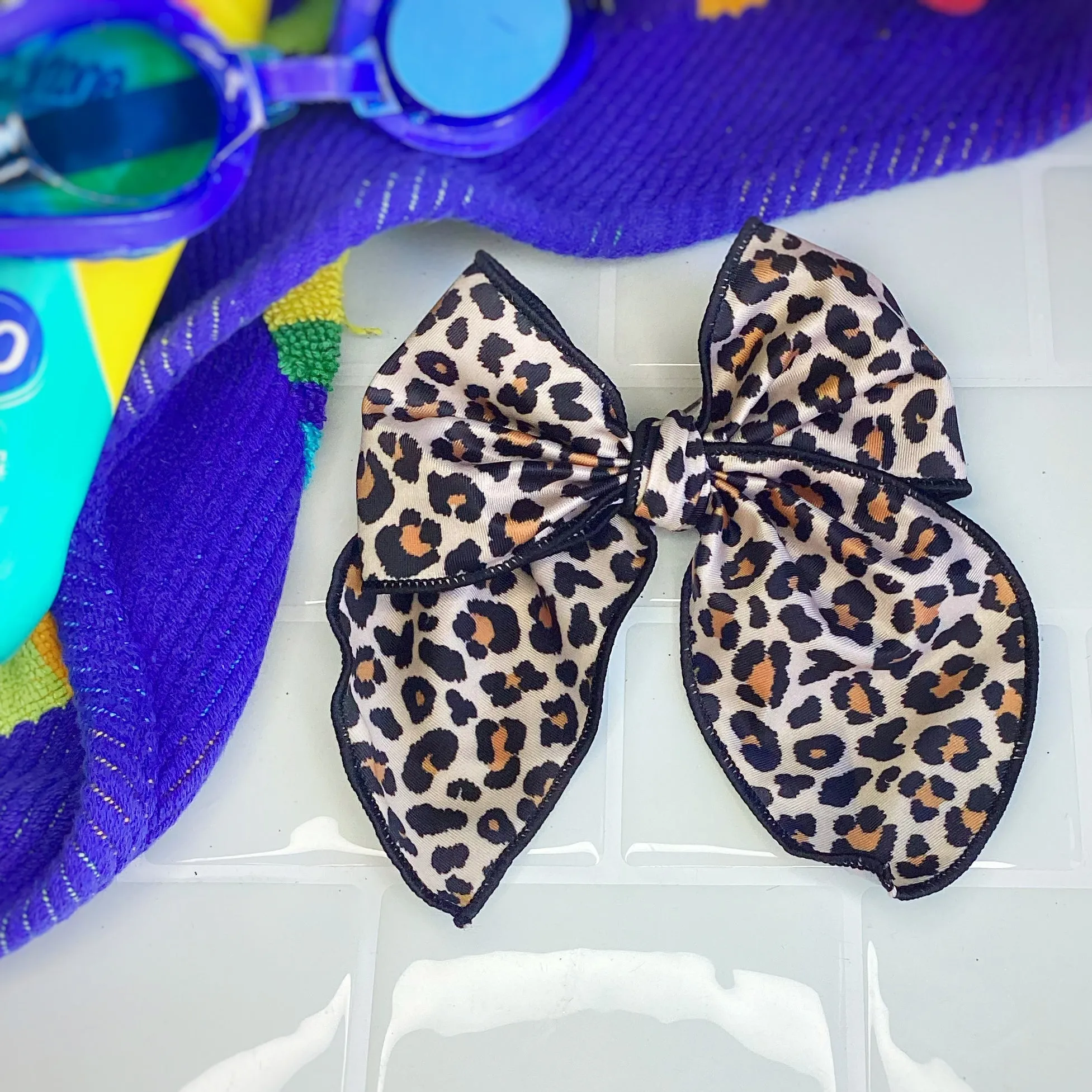 SWIM FABRIC Classic Leopard Scrunchie and Bow Collection