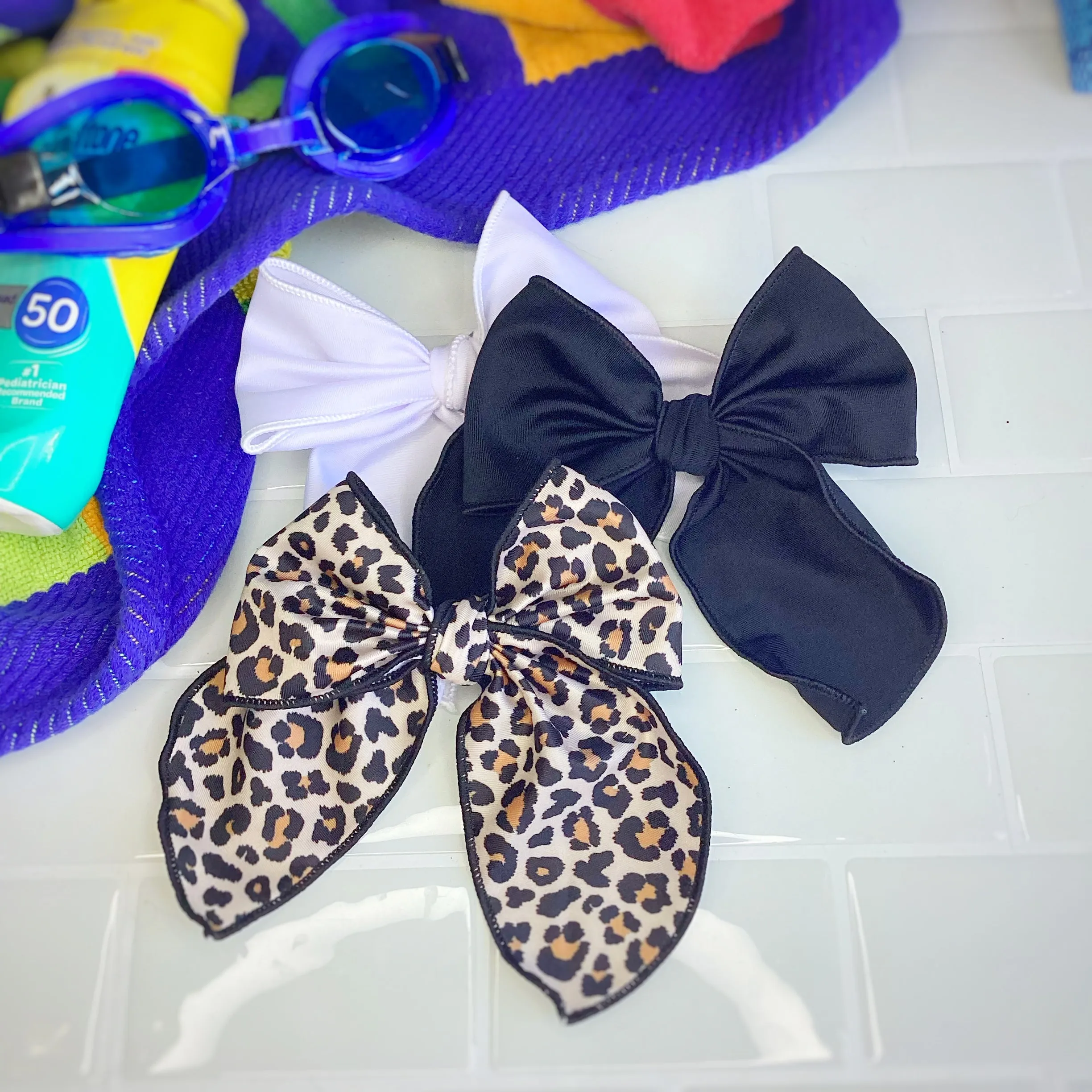 SWIM FABRIC Classic Leopard Scrunchie and Bow Collection