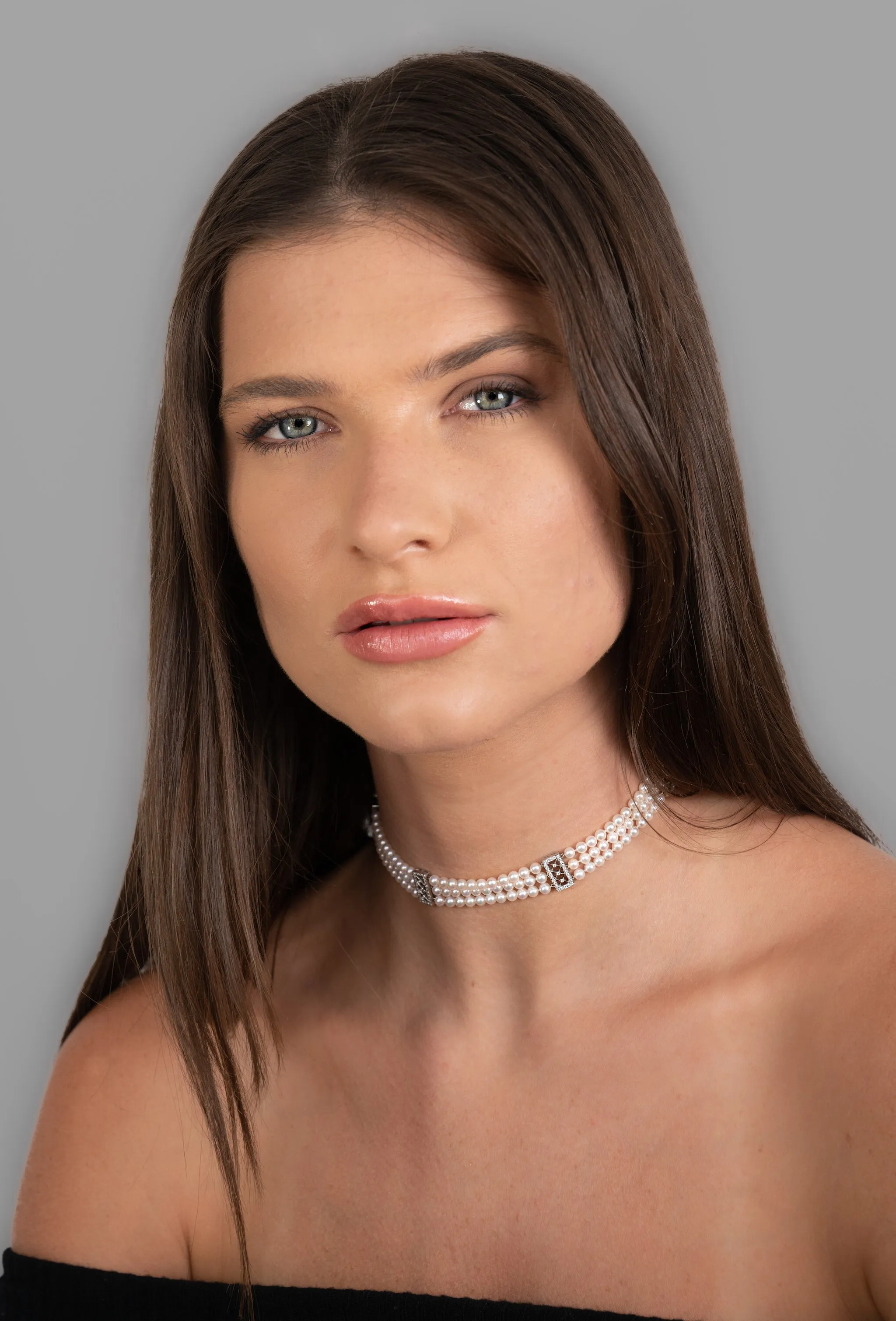 Tiffany & Co. Diamond Pearl Platinum Voile Three Strand Station Collar Necklace