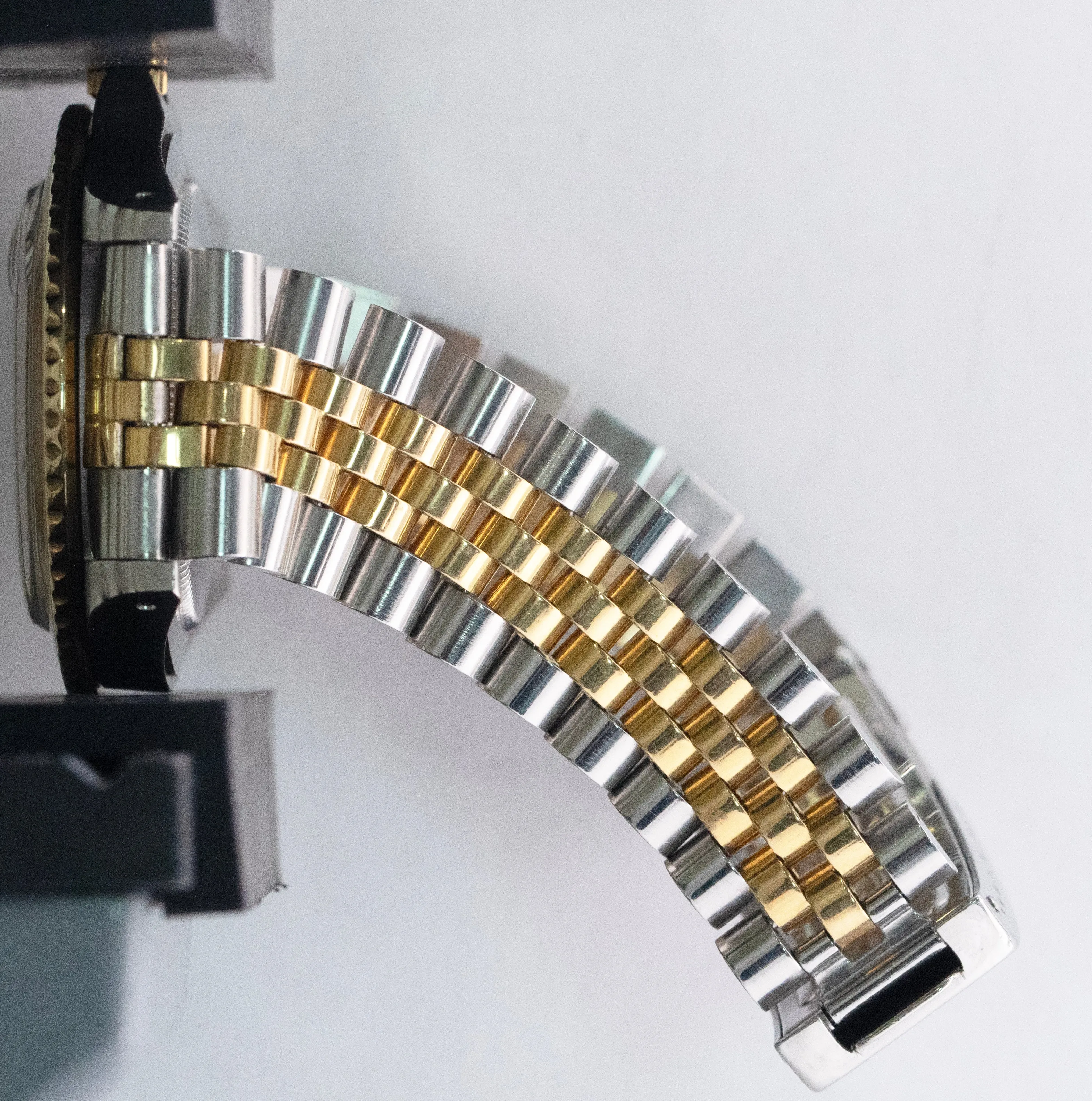 UNPOLISHED Rolex GMT-Master ROOT BEER Two-Tone 18K Gold Stainless Steel 16753